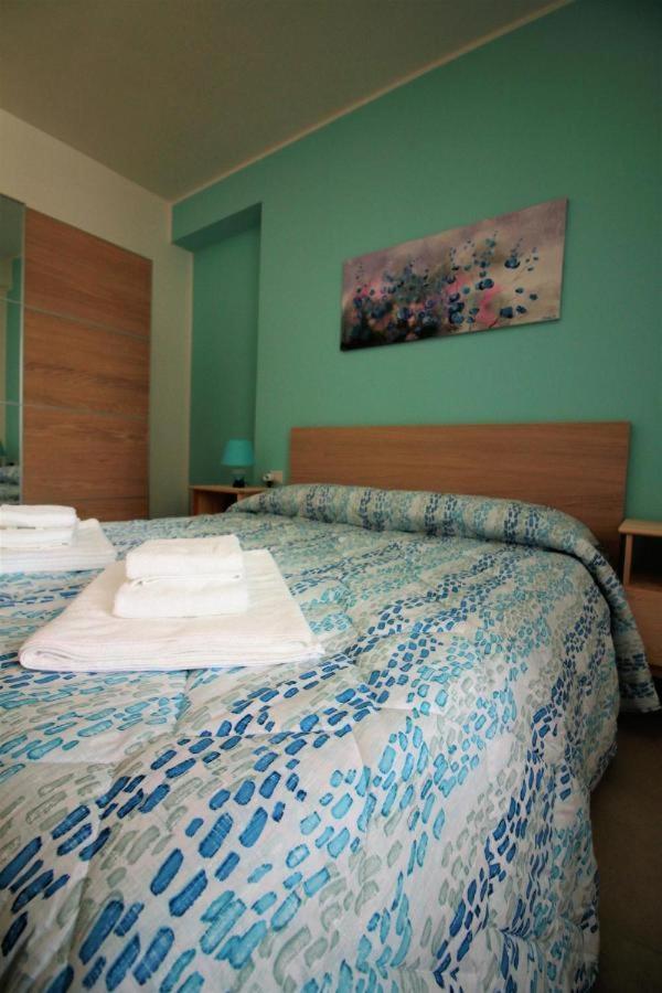 La Rosatea Rooms 몬레알레 외부 사진